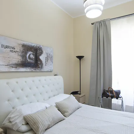 Town House 57 Affittacamere 2*